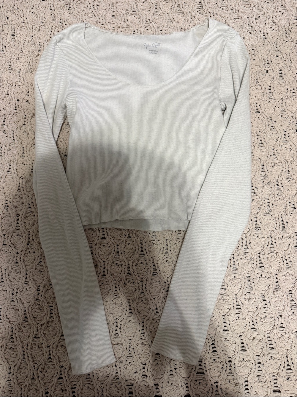 Brandy Melville/ John Gault Light Gray Ribbed Long-Sleeve Scoop Top